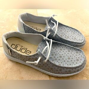 ❄️ Hey Dude Wendy Youth Sz 7 Snowflake Shoes-NWOT ❄️